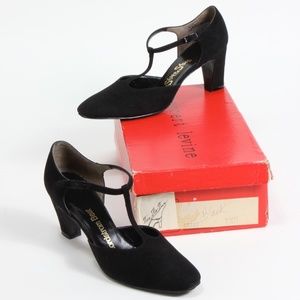 Vtg. 70s Herbert Levine T-Strap Pumps Black Suede Tea for Two - 7.5 N
